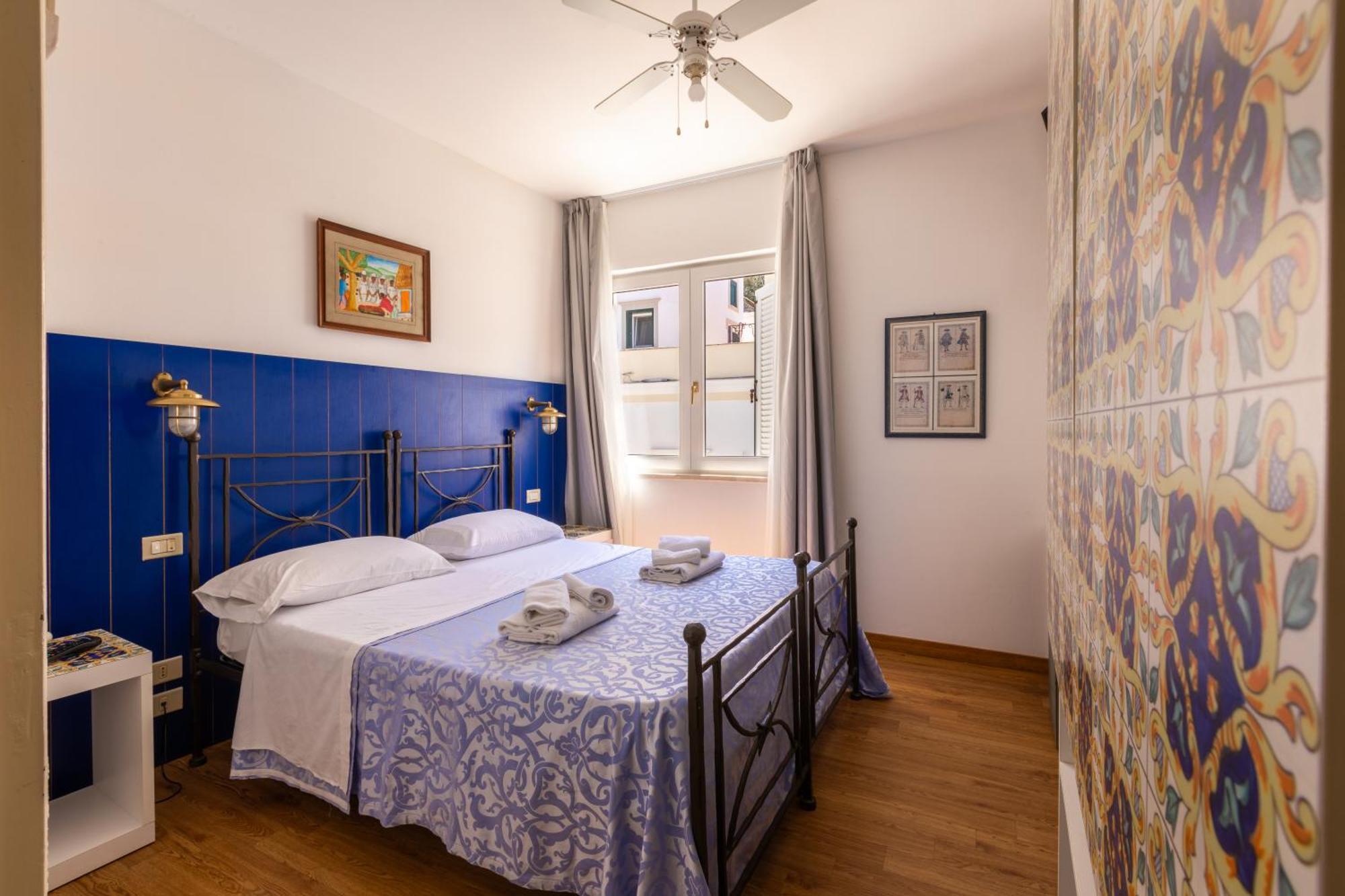 Hotel Torre Dei Borboni 폰차 외부 사진