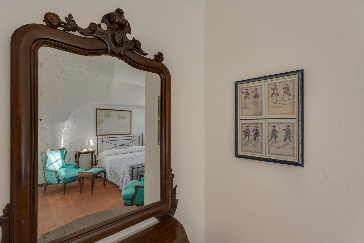 Hotel Torre Dei Borboni 폰차 외부 사진